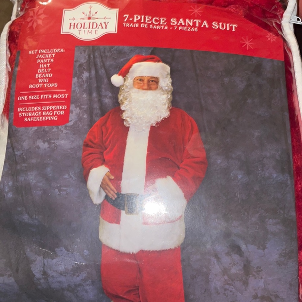 Holiday time Costume Santa Suit 7 pieces  NWT